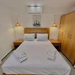 Hotel Pefkohori Beach מלון פפקוהורי