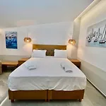 Hotel Pefkohori Beach מלון 3*