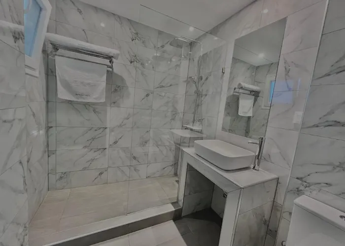 Hotel Pefkohori Beach 3*