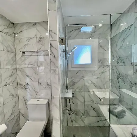 Hotel Pefkohori Beach فندق بيفكوهوري