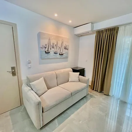 Hotel Pefkohori Beach فندق بيفكوهوري
