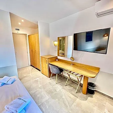 Hotel Pefkohori Beach Hotel 3*