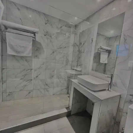 Hotel Pefkohori Beach 3*